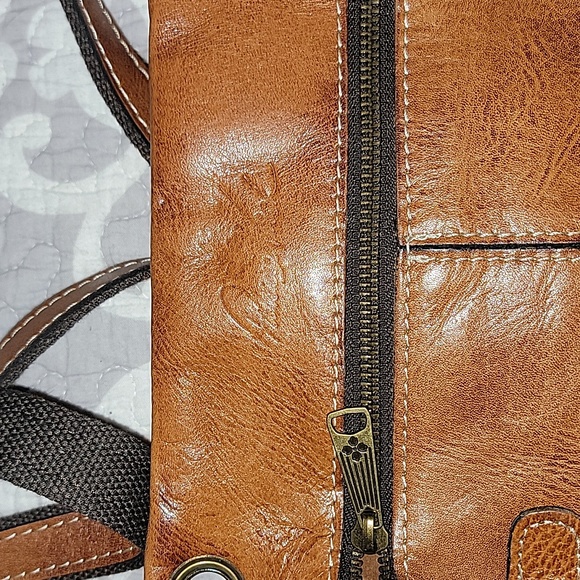 Patricia Nash Crossbody Bag - Picture 4 of 4